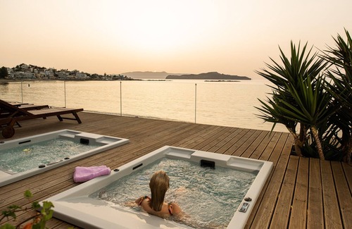 Agii Apostoli Villa | Beachfront | Waterfront | 3 bedrooms villa