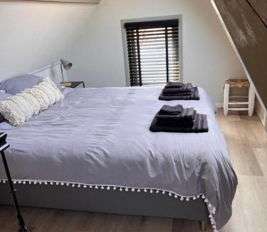 Noordwijk Apartment | Beachhouse Noteboom, omheinde tuin