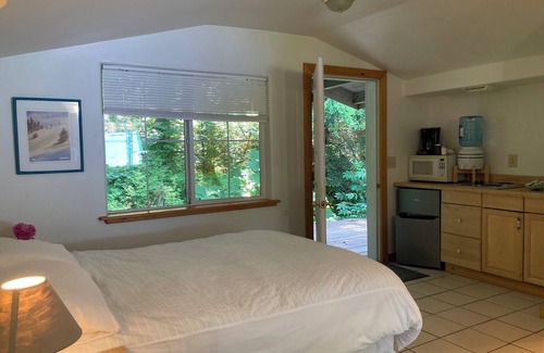 Haines Cabin | Beachroadhouse