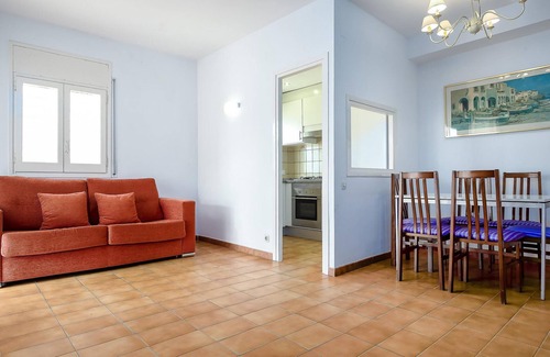 Port de la Selva Apartment | Beachside Ground Floor Apartment in Port de la Selva - Mountain Views, Terrace, WiFi, Parking