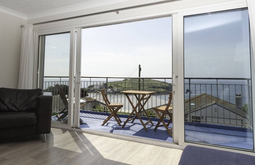 Bigbury-on-Sea House | Beachside Property - Serene Sea Side View