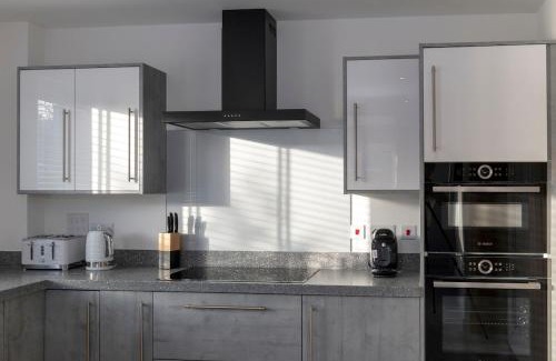 Sheringham House | Beachwood Retreat