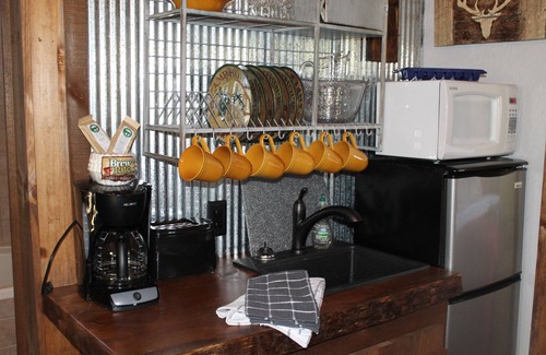 Walnut Shade Cabin | Bear Creek Lodge Cabin Resort