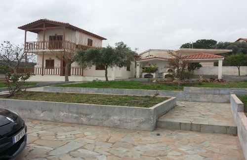 Spata-Artemida Villa | Beatiful Villa near the airport and sea