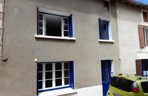 Le Vigeant House | Beau Maison
