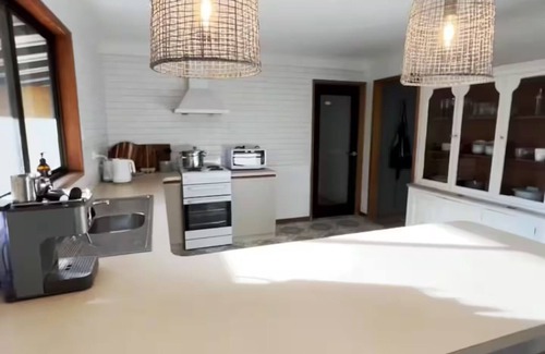 Beaufort House | Beaufort Cottage Retreat “Oaks on Havelock”
