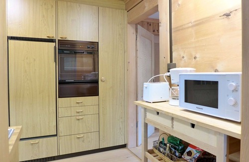 Schwenden Apartment | Beautiful apartment for 7 guests with WIFI, TV, balcony, panoramic view and parking