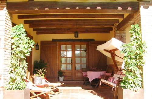 L'Hospitalet de l'Infant Villa | Beautiful and quiet villa near beach. Large garden, fenced pool and barbecue