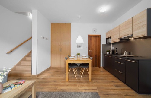 Velka Upa Apartment | Beautiful apartment for 4 people with WIFI, TV, terrace, pets allowed, panoramic view and parking