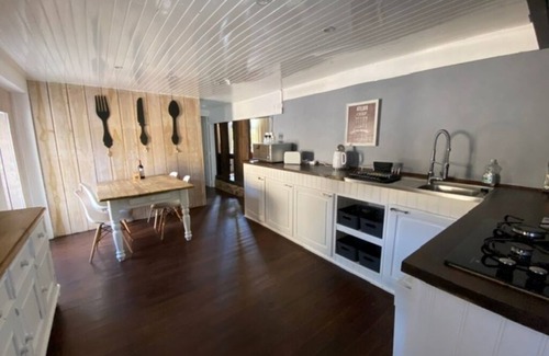 Saint-Pierre-de-Frugie House | Beautiful 3 bedroom property, with private courtyard and garden