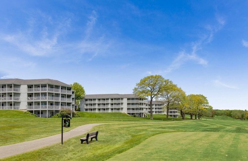 Glen Cove Condo | Beautiful 1-Bedroom Condo on Penobscot Bay in Rockport ME Oct 11-Oct 18, 2025