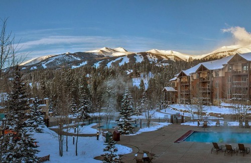 Peak 9 Condo | Beautiful 2-bedroom condo/sleeps 8/in enchanting Breckenridge mountains