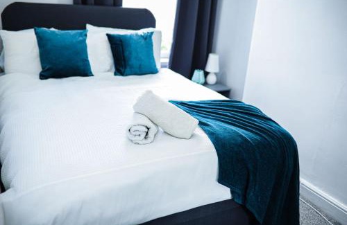 Aylestone Apartment | Beautiful 2 Bedroom House - Free Parking - LT House