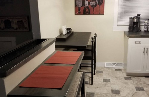 Fond du Lac House | Beautiful 2 Bedroom Duplex