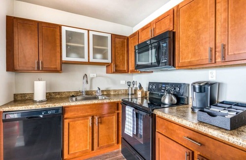 Old Louisville Apartment | Beautiful 2BR/2BA | CozySuites w/gym! 26