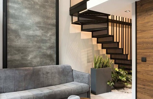 Makrigianni Apartment | Beautiful 2BR Suite by Acropoli Metro Station
