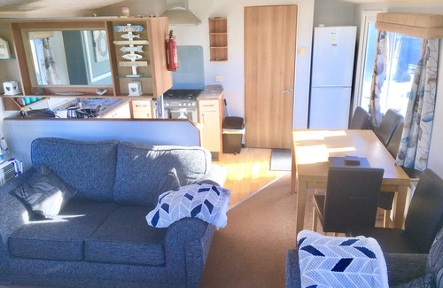 Skegness Cabin | Beautiful 3 bed caravan, SouthviewPark Skegness
