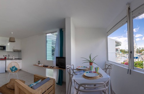 Pointe du Bout Apartment | Beautiful 3 room apartment in the heart of the 3 Ilets marina