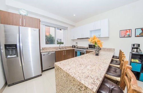 Las Jarretaderas Apartment | Beautiful 3B/2Ba Spacious Ground Corner Condo!