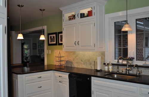 Witmer House | Beautiful 4 Bedroom Home, Minutes to Sight and Sound, middle of Amish Country