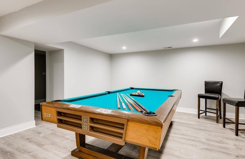 Roseland House | Beautiful 5 Bed Single family House