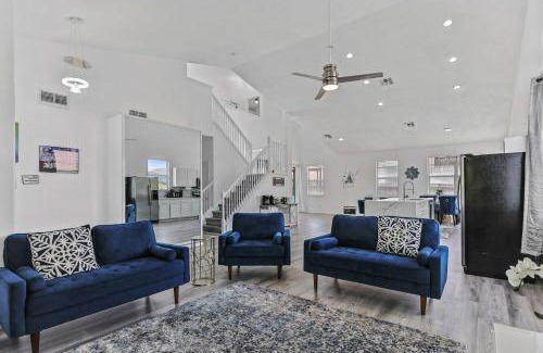 Indian Point House | Beautiful 5BR 4 baths Themed home near Disney and Universal, Private Pool, Gameroom, baby Crib and more