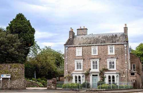 Kirkby Stephen House | Beautiful 8 bedroom Grade II listed Georgian Townhouse