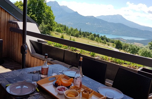 Chorges Apartment | Beautiful 83 M2 apartment overlooking Lake Serre-Ponçon