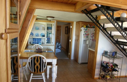 Logan House | Beautiful A-Frame lake house at Ute Lake Logan, NM