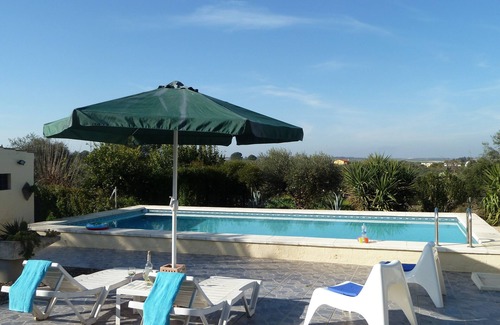 Marchena Villa | Beautiful Andalusian style villa with private pool sleeps upto 12 people