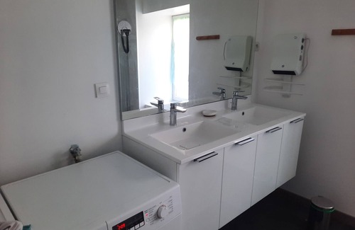 Noidans-le-Ferroux Apartment | beautiful apartment 150m2, 4 bedrooms, 6 people