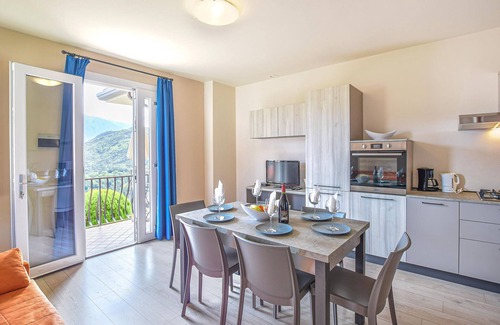 Voiandes Apartment | Beautiful apartment with panoramic views and a shared pool