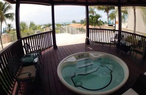 Discovery Bay Apartment | Beautiful Apartament in Providenciales, Turks and Caicos Islands