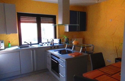 Kamp-Bornhofen Apartment | Beautiful apartment balcony/Rhine view: Rhine, Rheinsteig, hiking box spring bed