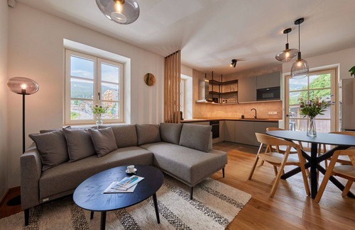 Pec pod Snezkou Apartment | Beautiful apartment for 4 people with WIFI, TV, terrace, pets allowed and parking