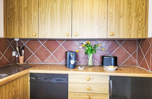 Vira Apartment | Beautiful apartment for 2 people with patio, pets allowed, panoramic view and parking