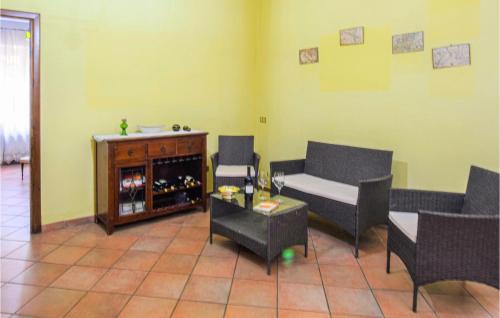 Bonifati House | Beautiful Apartment In Bonifati