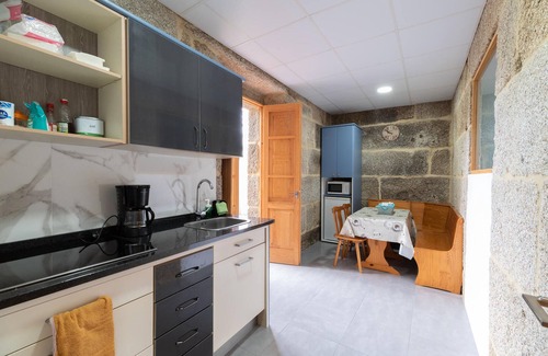 Arnoia Apartment | Beautiful apartment in A Arnoia