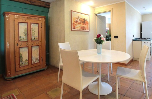 Silea House | Beautiful apartment in villa for 4 people with WIFI, A/C, pool, patio and parking