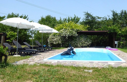 Silea House | Beautiful apartment in villa for 4 people with WIFI, A/C, pool, patio and parking
