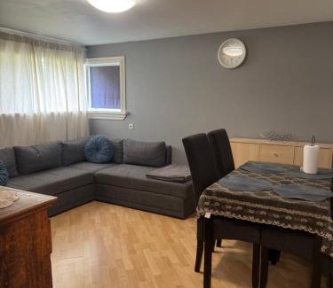 Innri-Njarthvik Apartment | Beautiful apartment in the heart of Keflavik