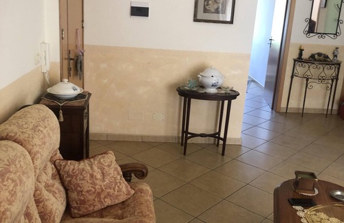 Grotte Apartment | Beautiful apartment in the heart of a small Sicilian village