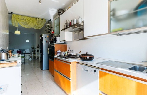 Camporosso Apartment | Beautiful apartment for 4 people with WIFI, TV, balcony, pets allowed and parking