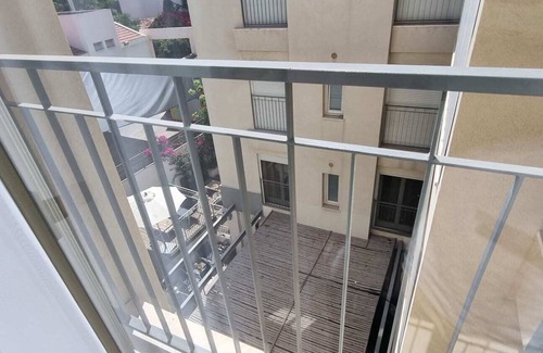 Neve Tzedek Apartment | Beautiful Apt Neve Tzedek Terrace N11