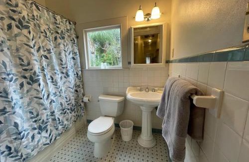 Audubon House | Beautiful Aububon Park Uptown Home