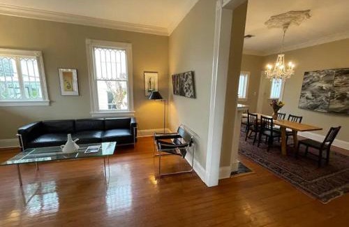 Audubon House | Beautiful Aububon Park Uptown Home