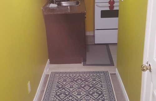 Sudbury Villa | Beautiful bachelor appartement in the heart of the city. Newly renovated