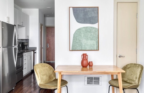 Old Ballard Apartment | Beautiful Ballard 1BR w/W/D, BBQ & Gym, near Waterfront, by Blueground