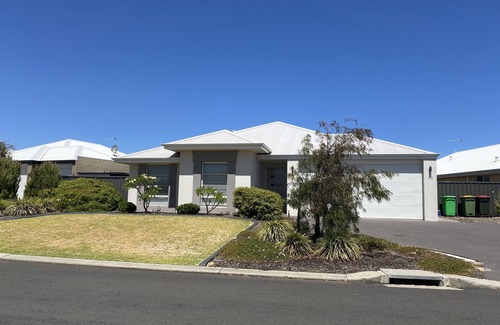 Binningup House | Beautiful Binningup Beach