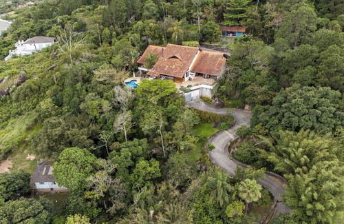 Santo Antonio de Lisboa House | Beautiful house with sea view, swimming pool and barbecue in a conservation area